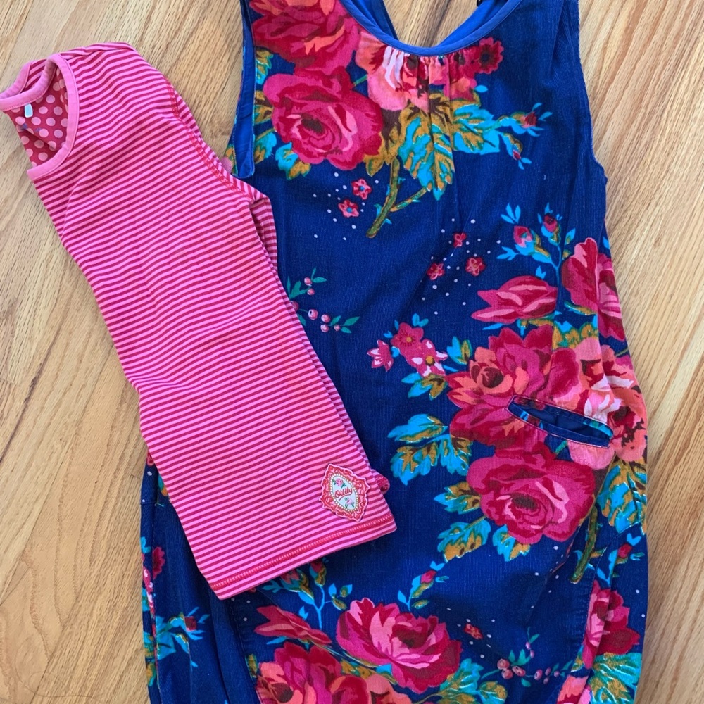 Oilily - brand from Netherlands- size 8 set for girls - corduroy dress and top